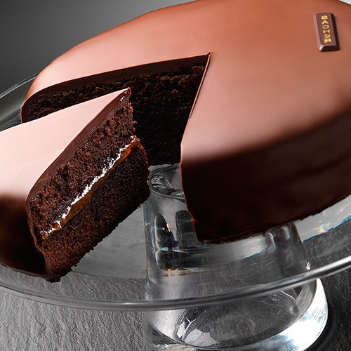 BI.SACHER 800gr TORTA__